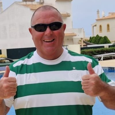 Go to Parkhead with my Son and my Brother it’s true what they say we’re a club like no other section 123 🍀 tweets belong to me and me only 👊 HATE DEMENTIA 😡