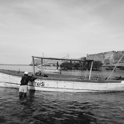 VivaldyDamas1's profile picture. You can observe me, but you don't need to investigate. I am what you see.