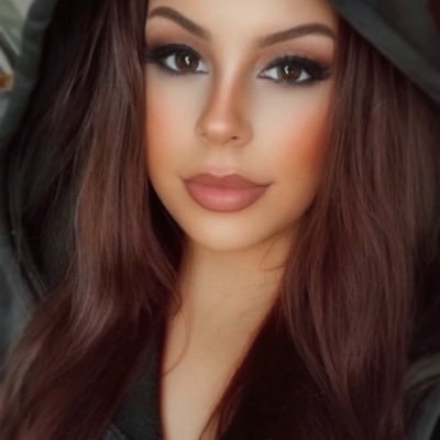 team black | main: @stormclooud | film buff | LOTR and greek mythology brainrot | rain lover | everything ASOIAF | multifandom