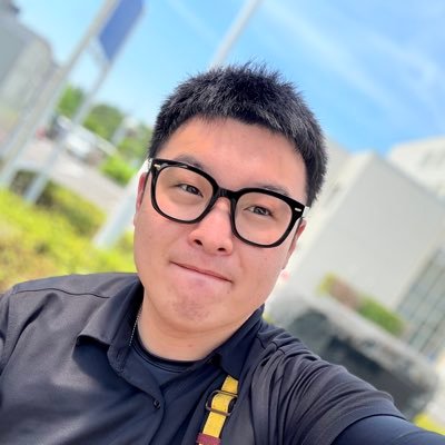 H11 | umbroがすき | #umbrocker | 仕事をしてる時は見た目30代後半 | 頑張りすぎちゃう人