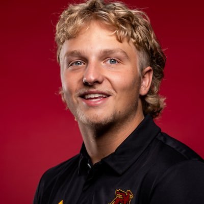 RyanWolf89's profile picture. Linebacker @GryphonFB