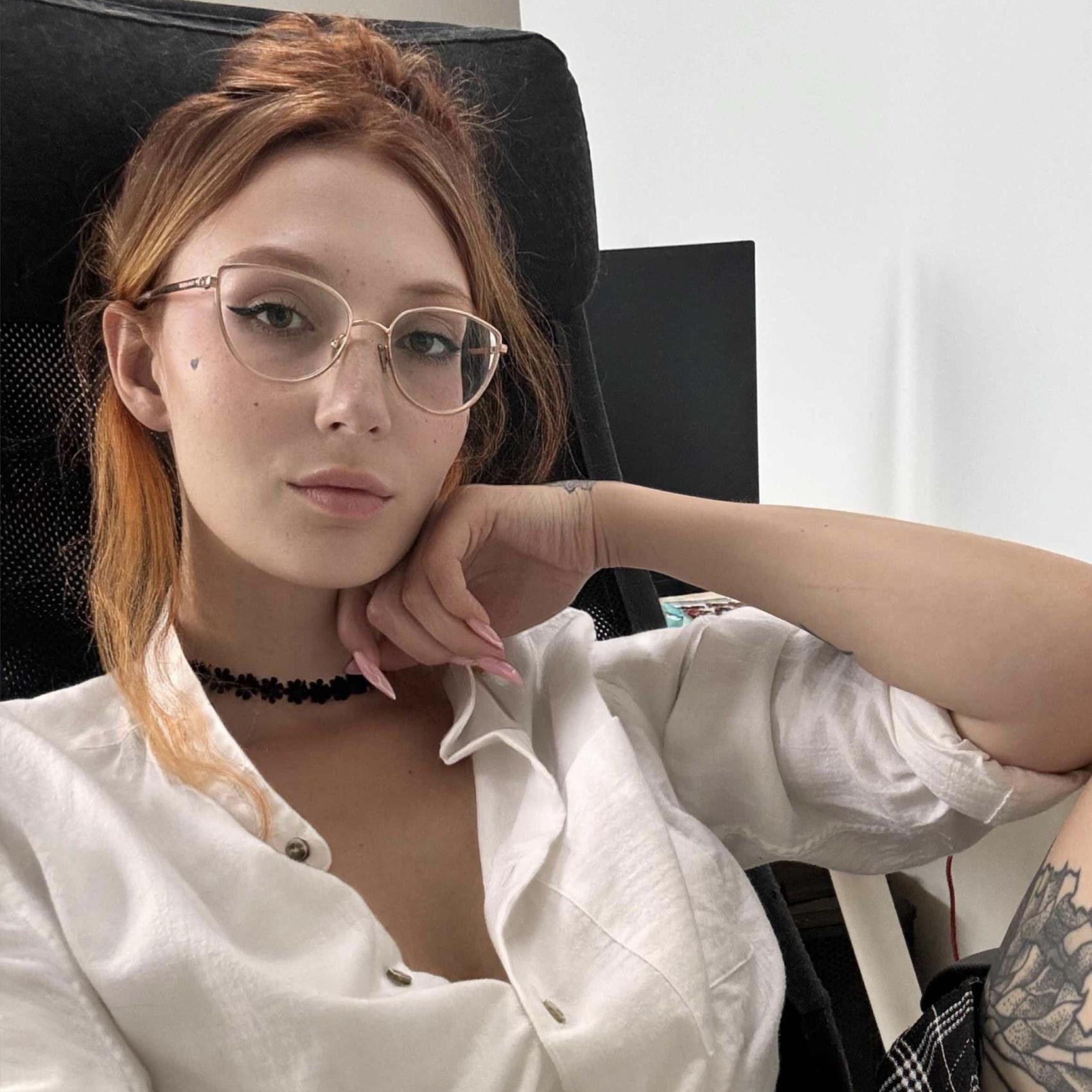 My main: @annanRmsoow
This is my spy account, if I check your content message my main