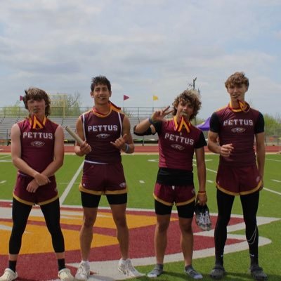 6’3 165bw track/XC athlete Pettus High School PR: 400m 50.5s, 200m 23s, class of 27’ bench 225, squat 405, deadlift 350, 3.5 gpa
