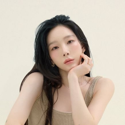 for the best singer, vocalist, soloist, diva, artist kim taeyeon & best girl group snsd. k/c-dramas.