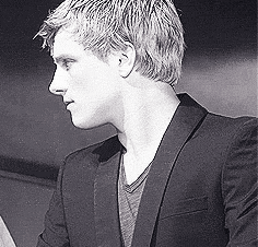 PeetaStalks's profile picture. Abandoned account. I'll probably tweet more when catching fire comes out. For now I'll leave you my daily tweeting Starkid account- @MyLittleBrolden