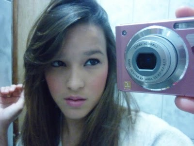 → Euu queroo.
Euu PossO.
Euu coonsiigO ←
●๋• Siimplees αssiim ~
Twittando até o fim! ;p
