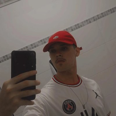 Gabriel16032000's profile picture. 