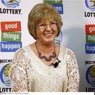 Am Julie Leach is the winner of a $310.5 million Powerball jackpot, in Michigan' Am giving $30,000 to my followers DM JULIE-LEACH I FOLLOW 🏆