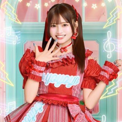 【#よーよーよー @yoyoyo01f 新メンバーいちごジャ厶担当❤️】最年少18歳/愛知県出身/中日ドラゴンズ🐉⚾️/高一ミスコン2022グランプリ/女子高生ミスコン2022モデルプレス賞/舞台まちカドまぞく/#ミスマガジン2025 ベスト16✨