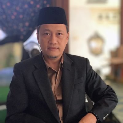 qfl33's profile picture. Pegawai Negeri Sipil yang hobby menulis dan fotografi. Senang berbagi ide serta gagasan melalui dunia blog, forum maupun bisnis online.