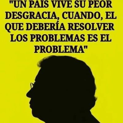 Uribista de Corazón porque como dice el Gran Colombiano. Esta Patría hay que quererla, nos tenemos que hacer moler por esta Patría ...🇨🇴🇨🇴🇨🇴