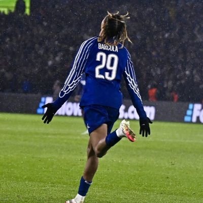 Hxllsi_'s profile picture. ❄️❄️❄️