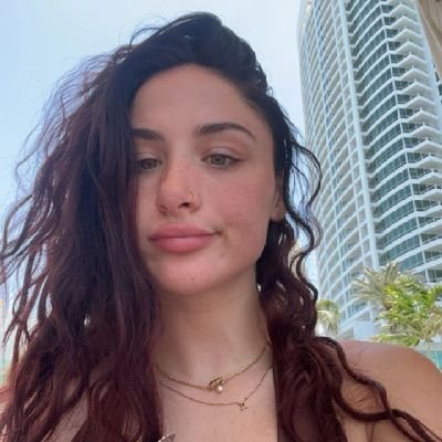 Abigail85787119's profile picture. 