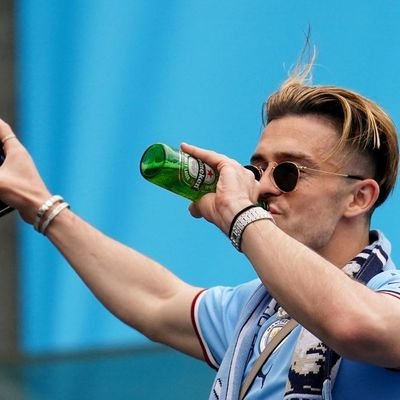 PrettyLoco69's profile picture. 