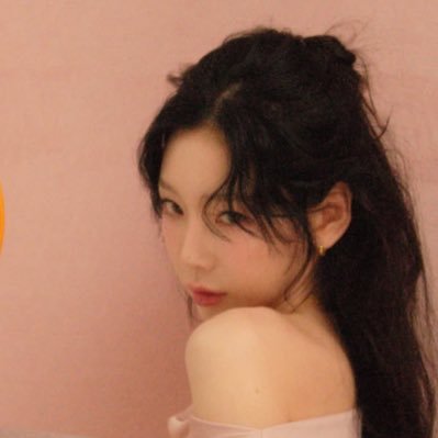 tyj0nnaluv39's profile picture. TAEYEON-letter to myself 🎧 2024.11.18