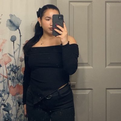 Bersasf's profile picture. 👩🏻‍🏫 🇨🇴