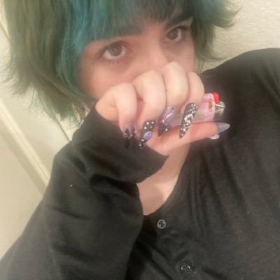 content creator a model and also a hooker 👌 looking to hangout meet new people and have fun 🤩 🍑💕 Telegram: https://t.co/N8iMnpdkAG 18+ only