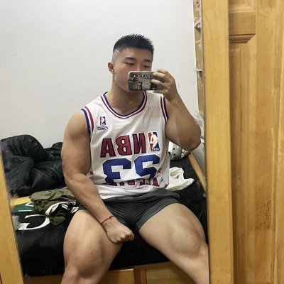 照片本人180.88.35.1.女士勿扰, 专治偷情人夫💪🏻情况属实,可进粉丝群,(备注大号:@4ECIFipi4A0fehq被盗欢迎老粉回家)