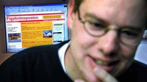 tomasrj's profile picture. Jag började skriva på en roman i skuggan under korkeken.