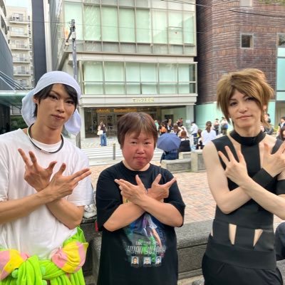 #金爆ギャ.キスマイ宮田王子.有安杏果.ももクロ夏菜子.金爆の4個会員。金爆ギャさんはフォロバ100%★😁👍うちが巻き込みリプの時はあえてです。飯ポスト多めw NEXTゴールデンボンバー全ツ『喜矢武豊』(ツアー名)大阪オリックス劇場8/13.14(水木)神戸ワールド記念ホール10/18.19(土日)
