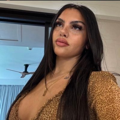 faithiesss's profile picture. Rule number 1, Never be number 2.🫶🏾🫶🏾Wetin concern me no  concern me talk more of Wetin no concern me