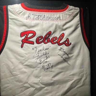 ChrisDBecker5's profile picture. Husband, Dad, Teacher, Coach