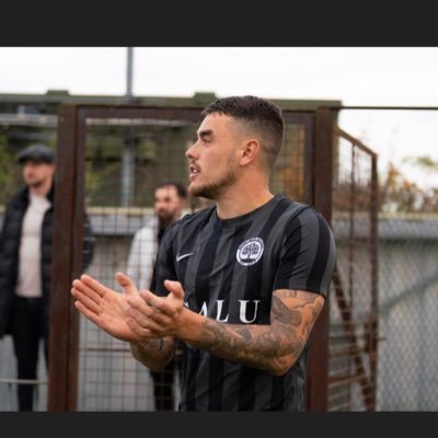 louissbrooks's profile picture. JUST SOME TWEETS NOTHING SERIOUS!!!!😂🖕🏽🤑🎣