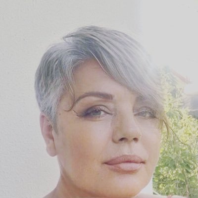 suleaktunc1's profile picture. 