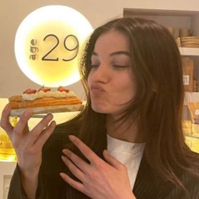 bihterinhirsi's profile picture. gul gec ya