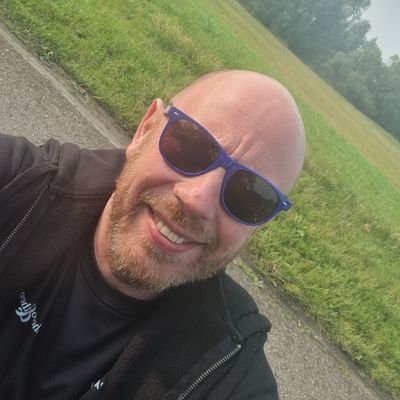 inwoner Zutphen, woonde in Arnhem, PvdA, oud raadslid, Vitesse, hardlopen, Roparun