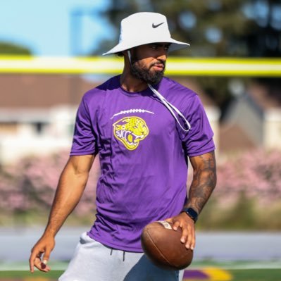 DB Coach @SJCC_football | Owner of TTG(Trained To Go)| #JUCOPRODUCT