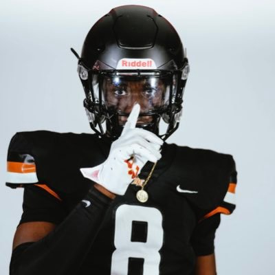 NekhiLambeth's profile picture. Desert Edge HS #1 DB in Az C/o 2028| HT 6’0,WT 170| Wingspan 75’
