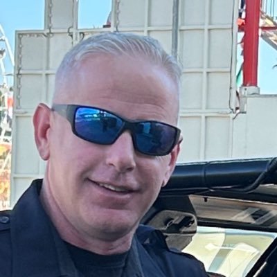 America First - @GuntherEagleman's Twin
Brother - 30 year LEO - Retired Homicide
Detective - Let's do this!