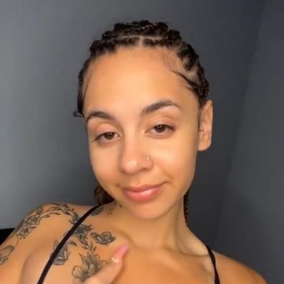 💋Content creator👀 Your favorite Creamy pussy 😌 💦😻 MEETUPS 💯 FACETIME CALLS📲