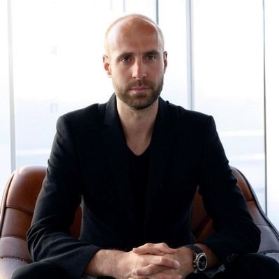 💵 Self-Made Millionaire – Follow for Finance, Money & Crypto tips. FREE MASTERCLASS ⬇️ (Not Financial Advice)