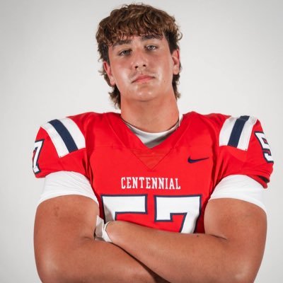 3 ⭐️ OT |6’8| 305| |2027| |84 inch wing span| 3.92 GPA|AP and Honors Student|-| 5.43 40 yard dash|NCAA ID# 2502522448 |1.58 10 yard split|Phone-602-478-3545