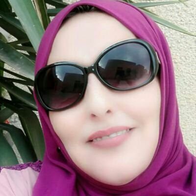 أنا شيء من أمي وأمي بسمتي وكل أشيائي....
معلمة بوزارة التربية والتعليم الاردنية.....