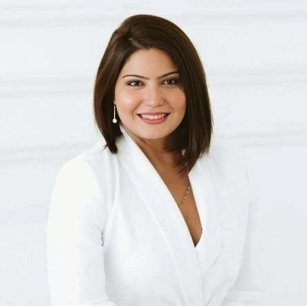 zarintasnim07's profile picture. 📌Dhaka l Bangladesh      ⚜️Married 
                             👜37 y'o Corporate Woman