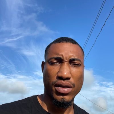 ```want to contribute to making the world a better place```. MUFC…. FC💜🦅 *CODM veteran* 🔫 NUKE SQUAD 🚀 ….seasmoke clan, *YOUR PERSONAL GADGETS PLUG*
