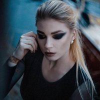 Anna (@ithtx53346181) 's Twitter Profile