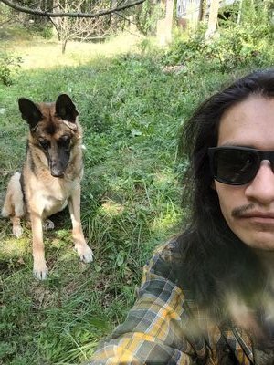 Youtuber, Dueler, Tamale investor, Musician, Pro Wrestler in training 🏁🏁🏁
Esmeralda Records