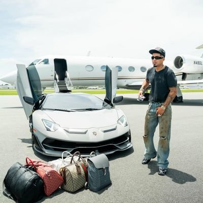 Bitcoin can make you a millionaire,but the problem most people have is they let people who are living comfortably criticize Bitcoin in their presence and talk