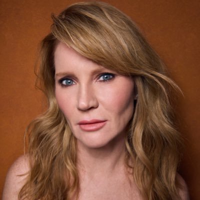 ACTRESS ✨ Ginger in #TrueBlood - Maureen in #RayDonovan - Beverly in #PeeweesBigHoliday