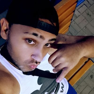 HorvatErik87473's profile picture. 