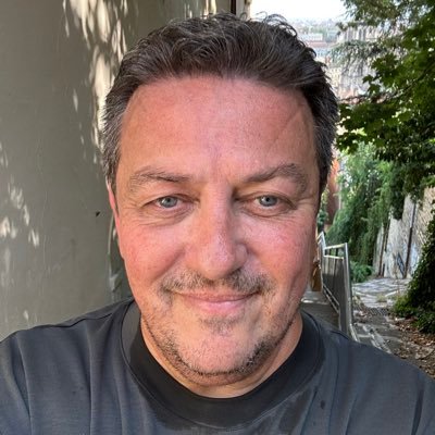 Established Professor of Law. Member of Law Reform Commission (2012-2020). Tweeting on all matters legal, political, cultural in a personal capacity. 💚 ❤️
