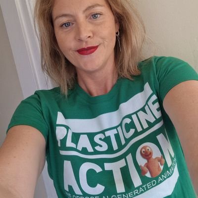 Colour social commentator. Humanity, nature & reality before everything. Knowledge = power. Equity, equality & justice!
Co-host of @NoHoldsPod with @DonMcGowan