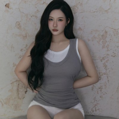 Dreams: Traveling around the world ✨
Hobbies: skiing 🏂 playing golf ⛳ playing tennis 🎾