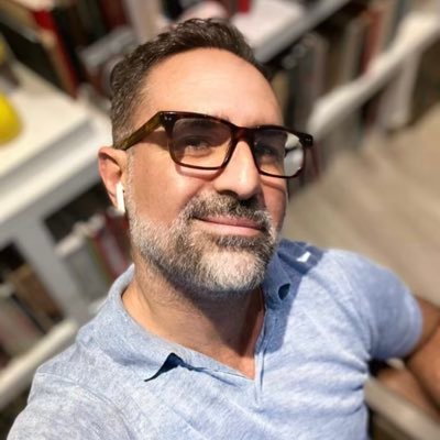 Robert_25260's profile picture. 