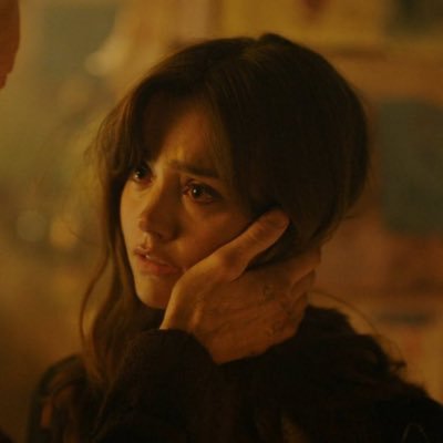 ➳ κελαινεφής ♃ ♄ 𓃬 I am cursed with my father's temper at times; the rudeness is all mine.