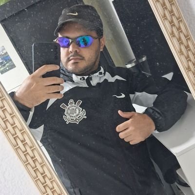 roobhood7's profile picture. Posso Ser o Cara Errado Seguindo o Caminho Certo.